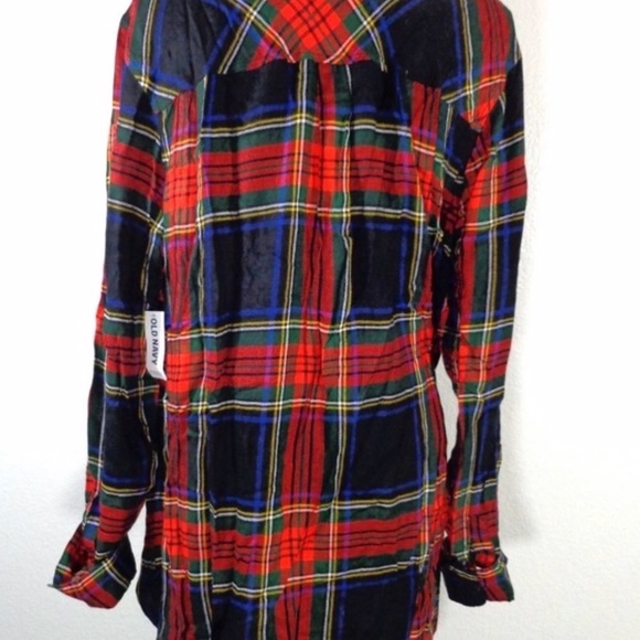 Button-Down Boyfriend Flannel - Picture 2 of 7